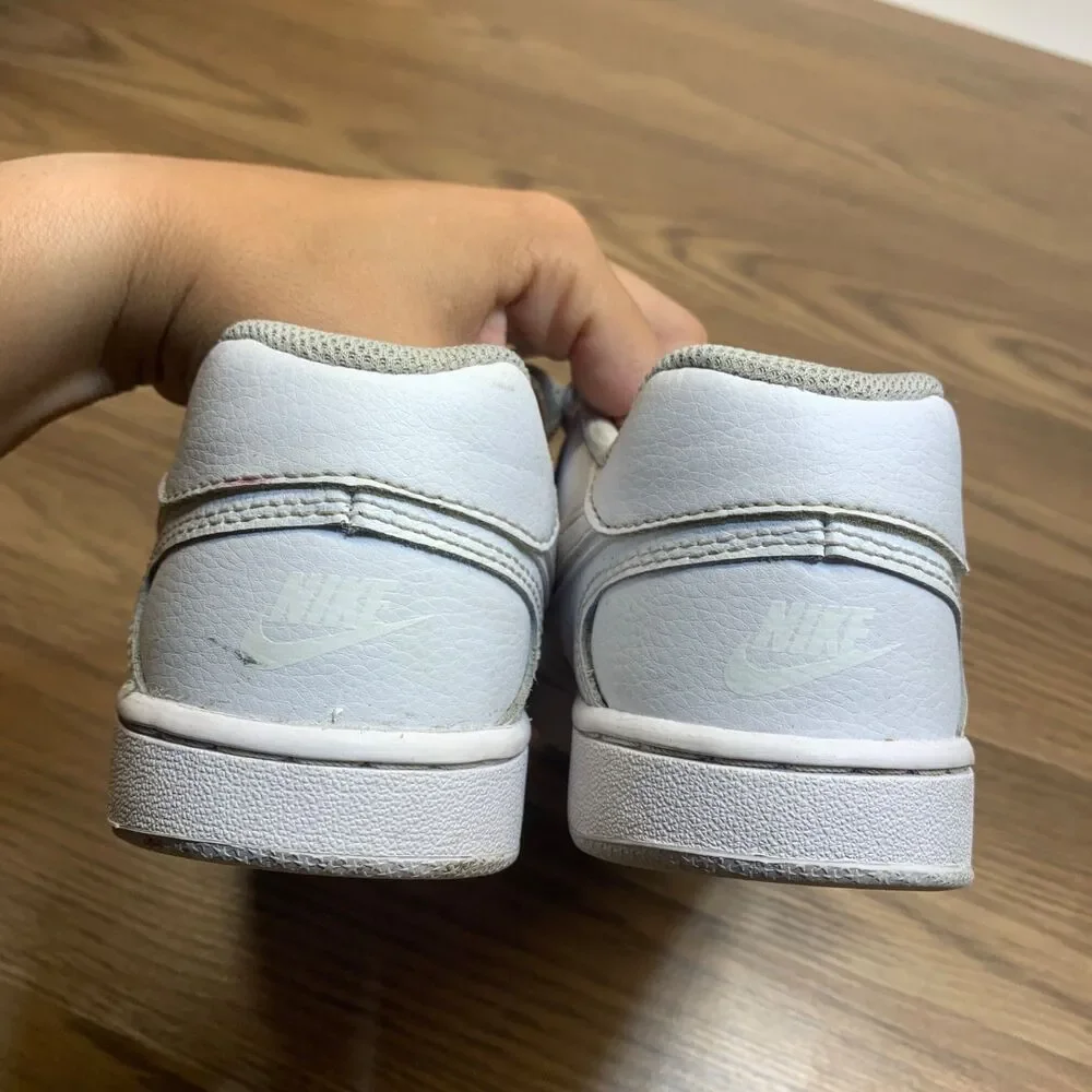 Nike Size 5Y Son Of Force 615153-109‎ Youth White Athletic Sneaker Shoes